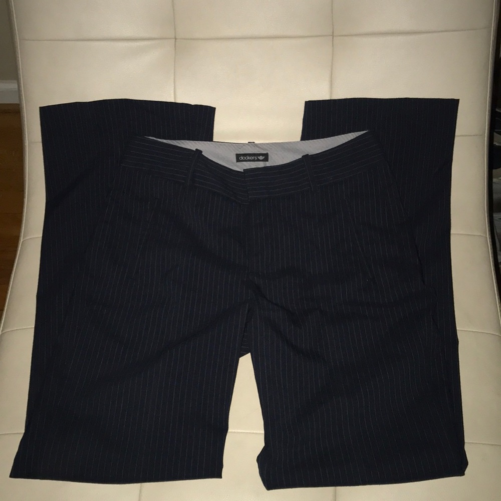 Women’s dockers 6m pin striped dress pant mint